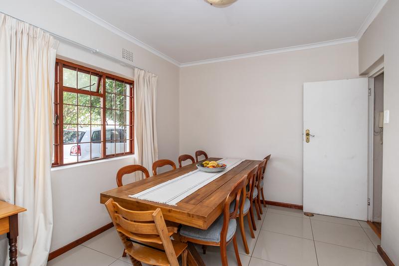 To Let 3 Bedroom Property for Rent in Meadowridge Western Cape